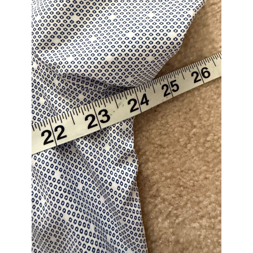 UNTUCKit Fuller Performance Shirt Men M Blue Geometric Relaxed Fit Preppy Travel - Picture 8 of 9